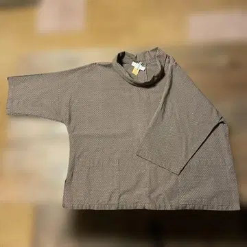 브라운 하이넥 오분소매 튜닉