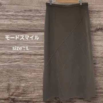 모드 스마일 올리브 그린 다이아몬드 패턴 스커트
