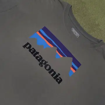 Good 컬러 Patagonia 로고 티셔츠 카키 USA제 sizeXL