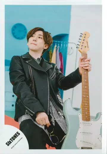 SixTONES 공명/FASHION 교모토 타이가 공식 사진 *1장