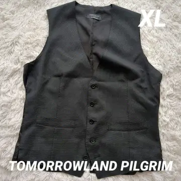새상품급 투모로우랜드 필그림 PILGRIM 베스트 도트 무늬 XL