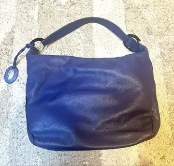 FURLA 훌라 네이비 가죽 숄더백 미사용 새상품