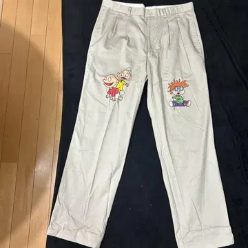 Rugrats 페인트 팬츠