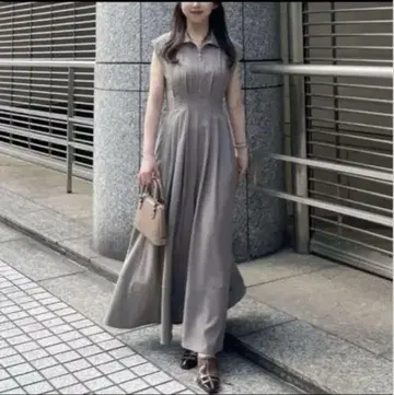 멜란지 하프 지퍼 슬리브리스 턱 원피스 그레이 MIX