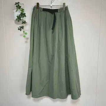 차오패닉 카키 허리밴딩 장식 벨트 포함 롱 스커트 M