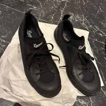 Danner 블랙 스니커즈 방수