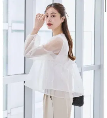 미트 시폰 튤 퍼프 티셔츠