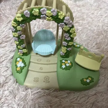 꽃 그네