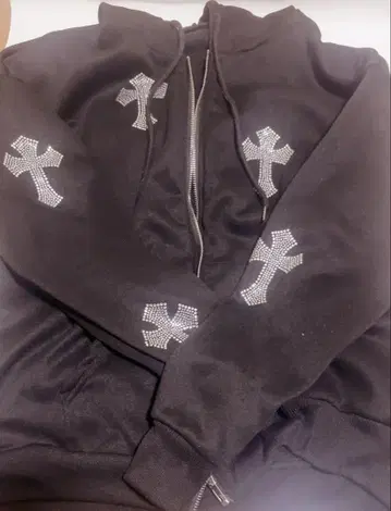 unknown풍 십자가 후드티