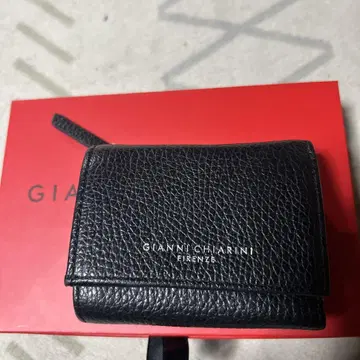 수요일 한정 가격 GIANNI CHIARINI 블랙 3단 폴더형 지갑