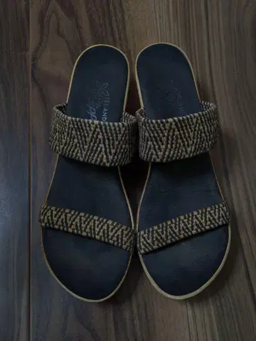 ISLAND SLIPPER 아일랜드 슬리퍼 스트랩 샌들 8