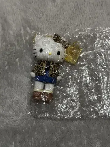 헬로키티 전 시크릿 마스코트 참 레오파드 무늬