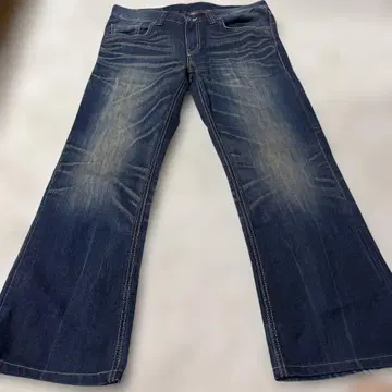 다크 블루 플레어 데님 팬츠