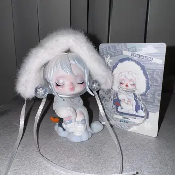 스컬판다 Let it Snow POPMART