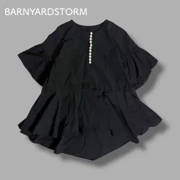 BARNYARD STORM 페플럼 비대칭 블랙 펄 블라우스