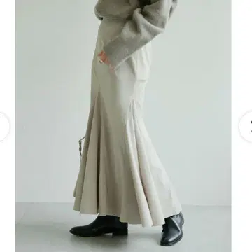 개럴개런트 머메이드 플레어 스커트 베이지 S