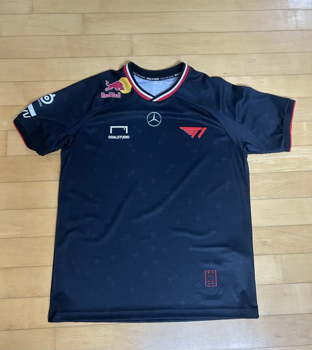 T1 25 Faker Uniform L size