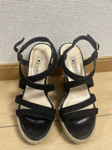 DIANA 블랙 웨지솔 샌들 여성용 다이애나