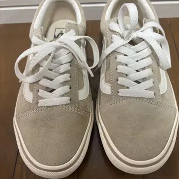 Vans 베이지 스웨이드 스니커즈