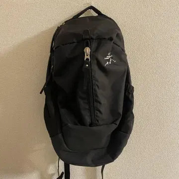 어반 리서치 백팩