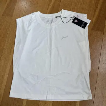 GUESS 게스 택 포함 슬리브리스 티셔츠