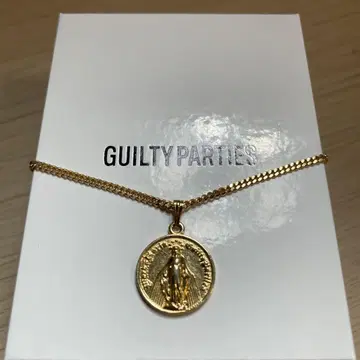 GUILTY PARTIES 메달 펜던트 목걸이