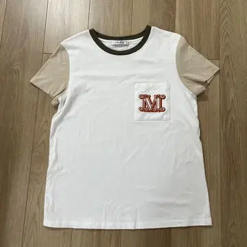 Max Mara 티셔츠