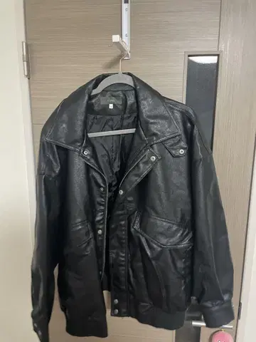 CLEL 블랙 가죽 자켓 S