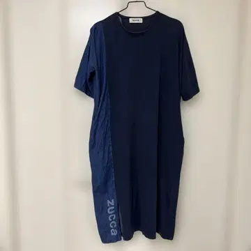 ZUCCa 네이비 데님 절개 원피스