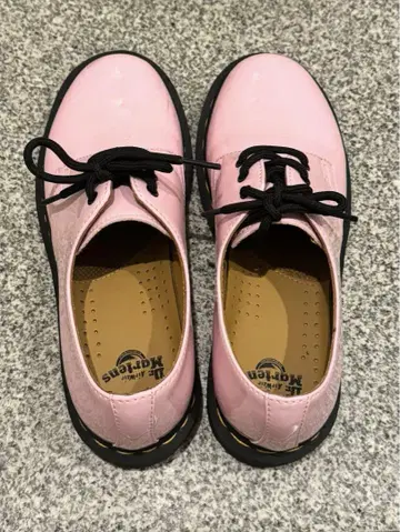 Dr. Martens 핑크 신발
