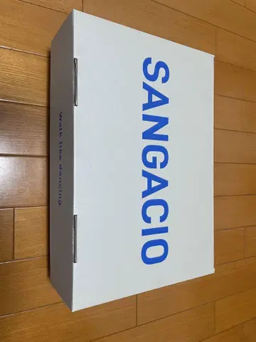 SANGACIO 블랙 스니커즈