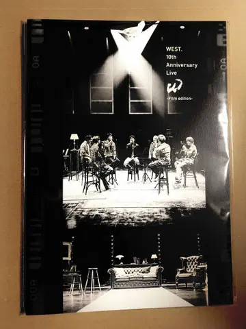 WEST. 10주년 기념 라이브 영화판