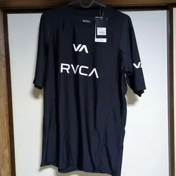 RVCA 블랙 티셔츠 XL 사이즈 래쉬가드