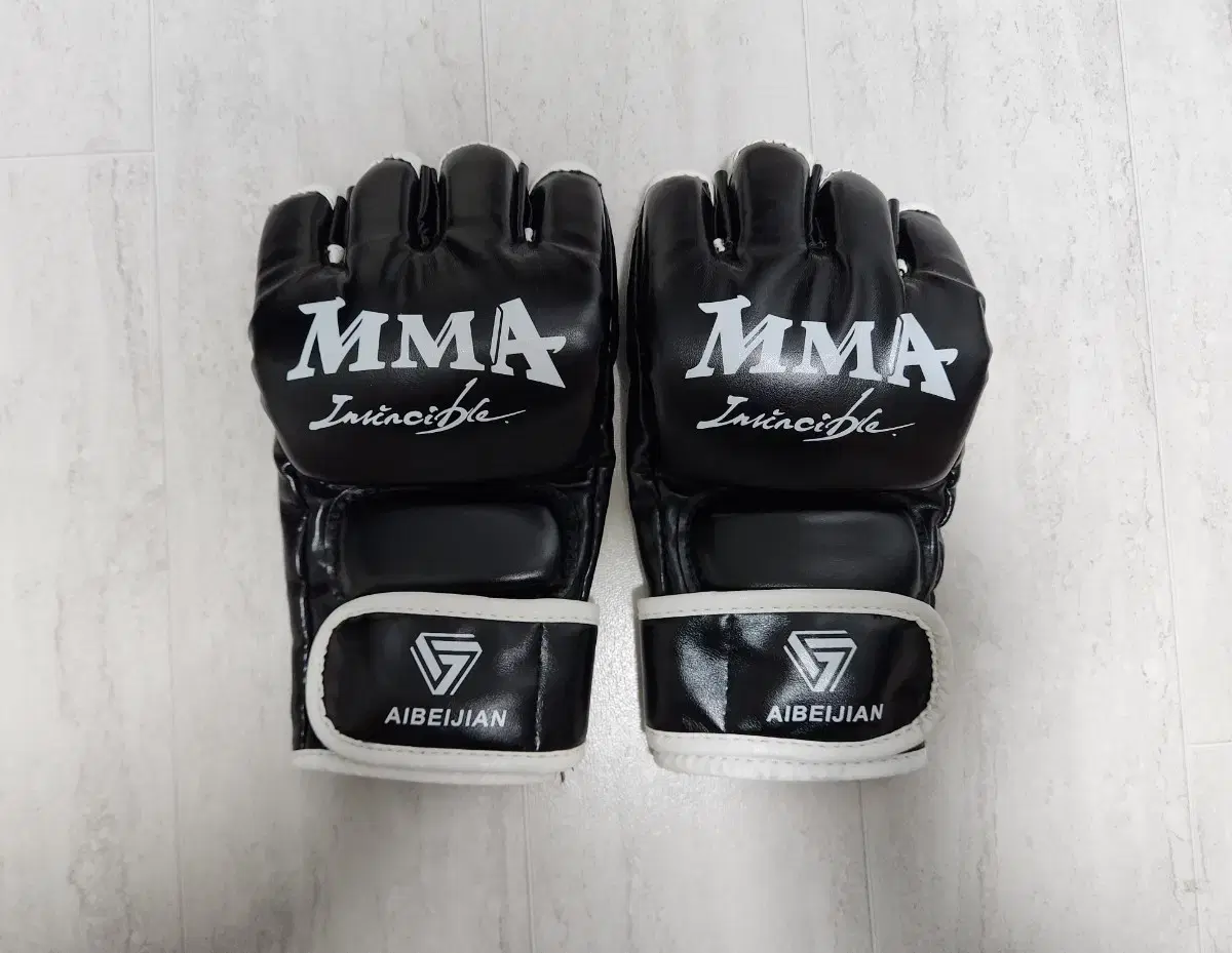UFC MMA 글러브