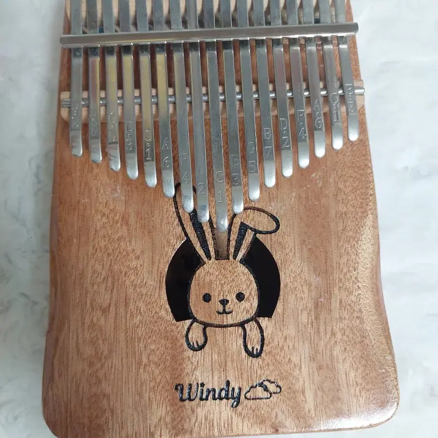 カリンバ 前谷 Cega ブラウン Kalimba on Bunjang Global Site.