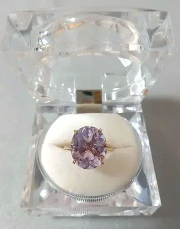 Cloche 라벤더 자수정 10 금 반지