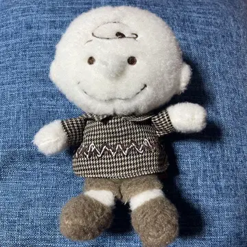 찰리 브라운 봉제 인형