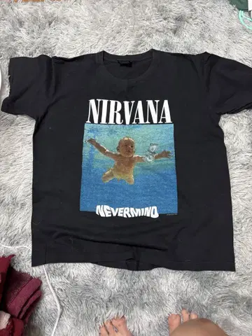 NIRVANA NEVERMIND 티셔츠 L 사이즈 블랙