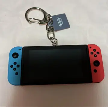 닌텐도 뮤지엄 게임 하드 키링 Switch