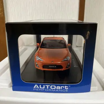 오토 아트 1/18 AUTOART 도요타 86 GT