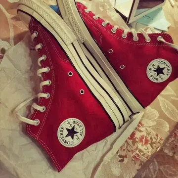 새상품 빨간색 하이컷 CT70 하이컷 27.5cm