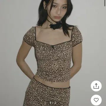EXPIRED GIRL 레오파드 크롭 탑