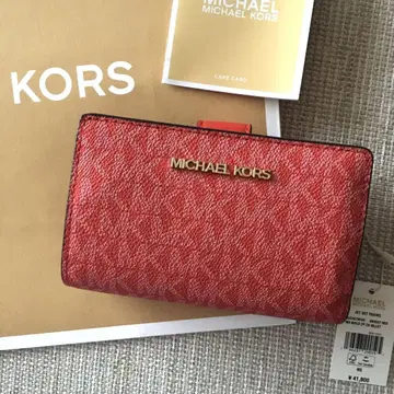 새상품 MICHEAL KORS 마이클코어스 정가 41,800엔 지갑
