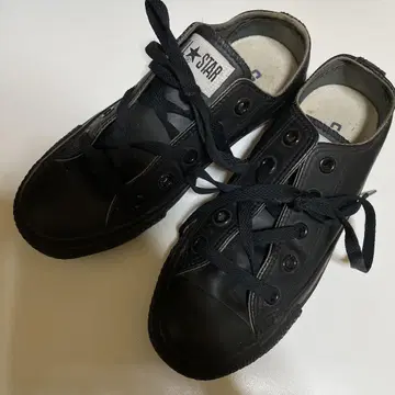 CONVERSE ALL STAR 블랙 스니커즈