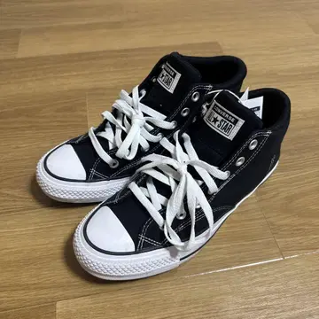 컨버스 스니커즈