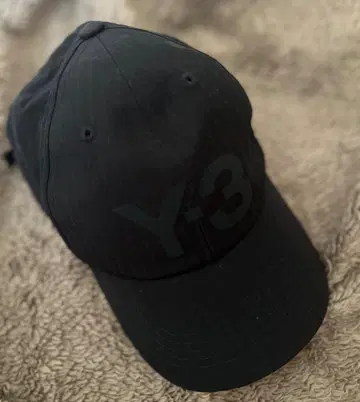 Y-3 블랙 캡