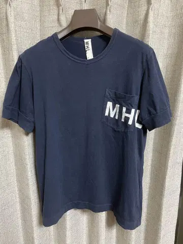 MHL 네이비 포켓 티셔츠