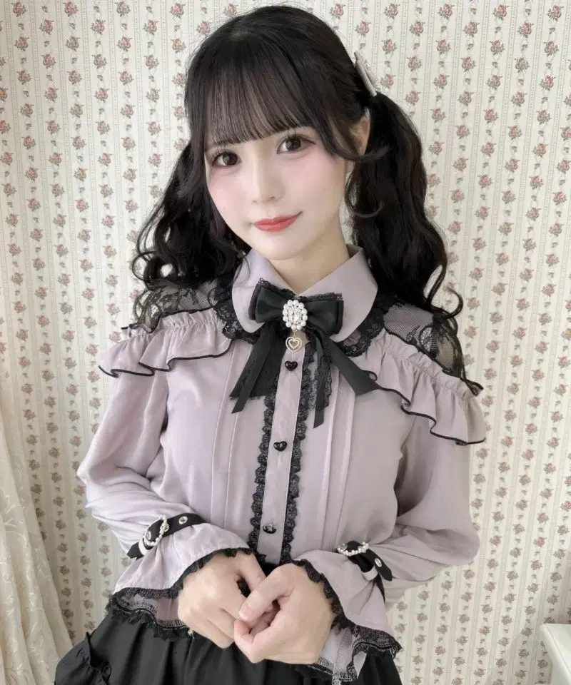 로지타 레이스 프릴 블라우스