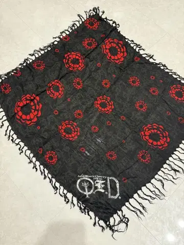 Acid Black Cherry Q.E.D. 스톨