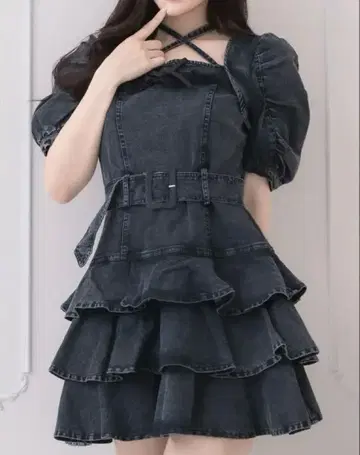 pium 티어드 프릴 미니 원피스